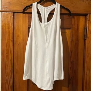 Zyia tank size large